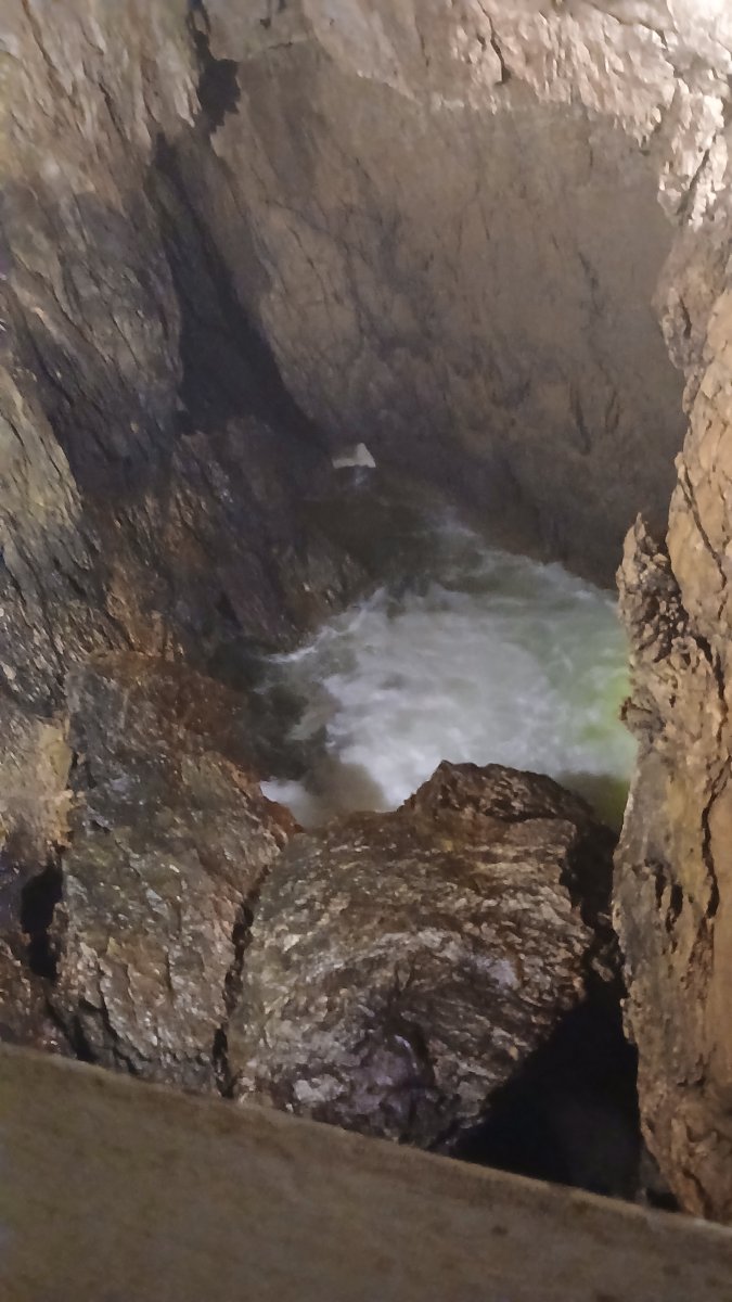 Les grottes de Vallorbe 